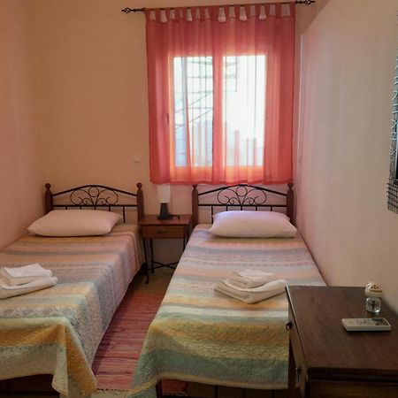 Omorfi Poli 120 sqm Apartment Nafplio Exterior foto
