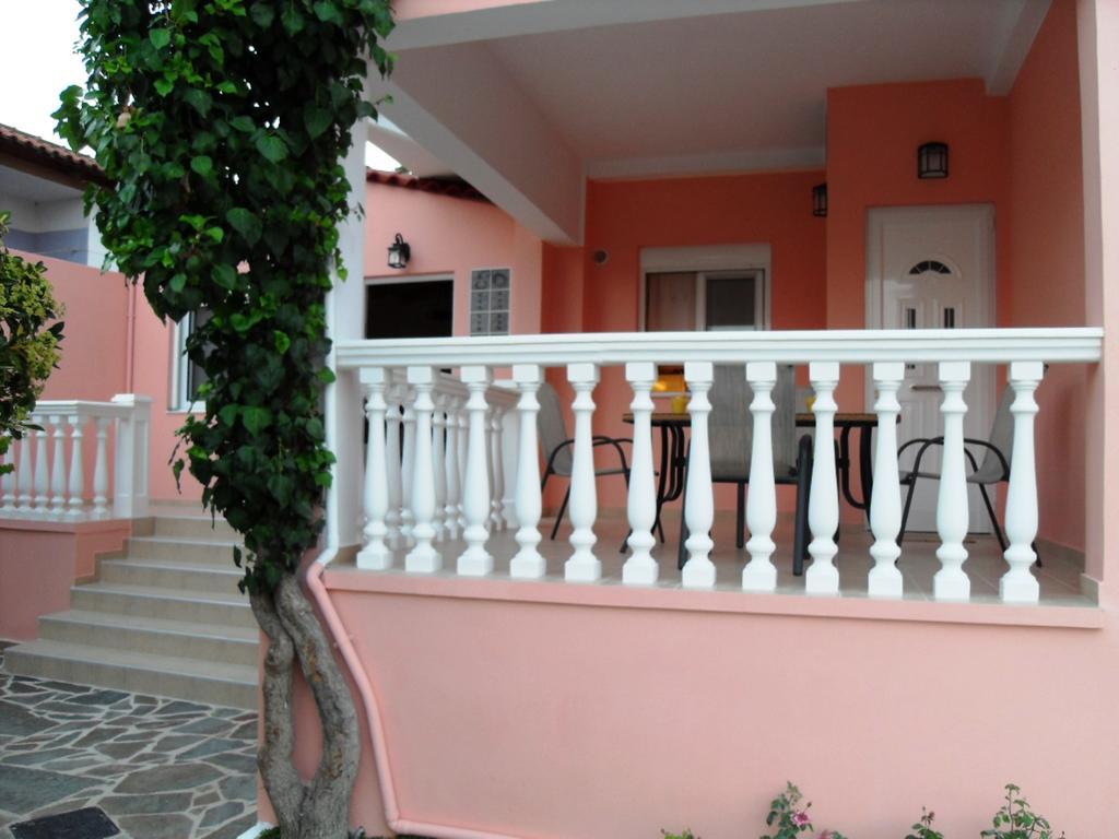 Omorfi Poli 120 sqm Apartment Nafplio Exterior foto